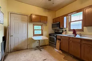 308 W College Dr, Marshall, MN 56258 - Photo 13