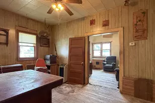 308 W College Dr, Marshall, MN 56258 - Photo 15
