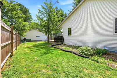 180 S Plum Street, Ellsworth, WI 54011 - Photo 27