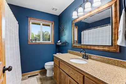 25719 Freeport Avenue, Wyoming, MN 55092 - Photo 17