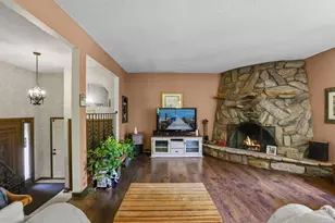 6216 Hackamore Cir, Corcoran, MN 55340 - Photo 5