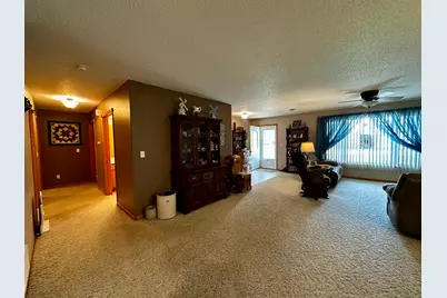 305 E Fillmore, Mabel, MN 55954 - Photo 9