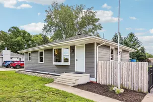2210 111th Ln NW, Coon Rapids, MN 55433 - Photo 3