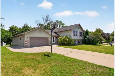 4022 Villa Road NW, Rochester, MN 55901 - Photo 5