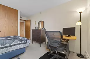 6615 Lake Shore Dr S, Richfield, MN 55423 - Photo 25