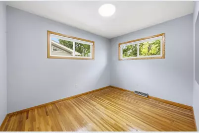 903 19th Street N, Moorhead, MN 56560 - Photo 17