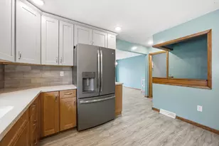 903 19th St N, Moorhead, MN 56560 - Photo 9