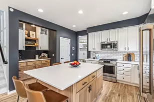 9908 Toledo Dr N, Brooklyn Park, MN 55443 - Photo 15