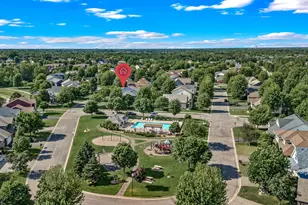 9908 Toledo Dr N, Brooklyn Park, MN 55443 - Photo 45