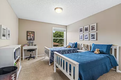 9908 Toledo Drive N, Brooklyn Park, MN 55443 - Photo 29