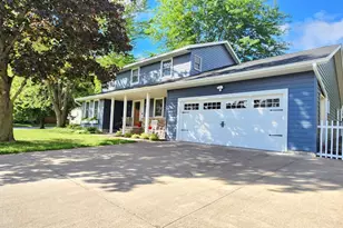 4815 12th St, Winona, MN 55987 - Photo 3