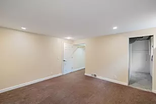 115 E 58th St, Minneapolis, MN 55419 - Photo 27
