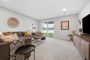 17854 Hamburg Ave, Lakeville, MN 55044 - Photo 33