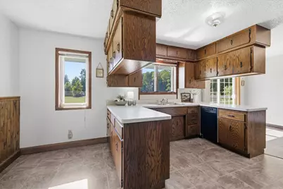 4979 Highway 7, Mountain Iron, MN 55768 - Photo 11