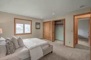 10221 Jeffery Ln, Corcoran, MN 55374 - Photo 15