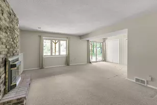 10221 Jeffery Ln, Corcoran, MN 55374 - Photo 23