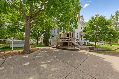 358 E Main Street, Owatonna, MN 55060 - Photo 9