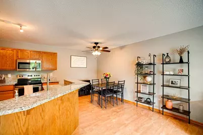 4793 Grenwich Road N, Oakdale, MN 55128 - Photo 13