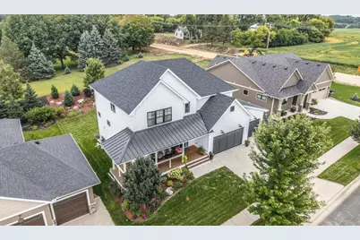 1705 Huron Court, Northfield, MN 55057 - Photo 3