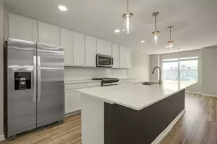 5860 156th St W, Apple Valley, MN 55124 - Photo 9