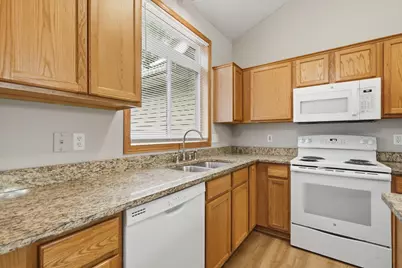 4104 Jarmann Lane, Shakopee, MN 55379 - Photo 9