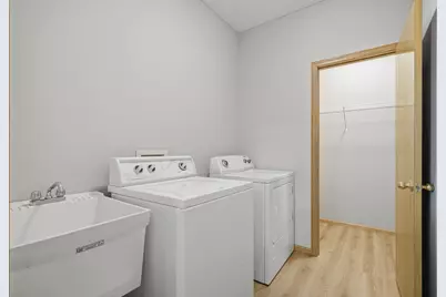 4104 Jarmann Lane, Shakopee, MN 55379 - Photo 21
