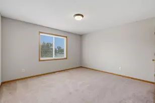 4104 Jarmann Ln, Shakopee, MN 55379 - Photo 17