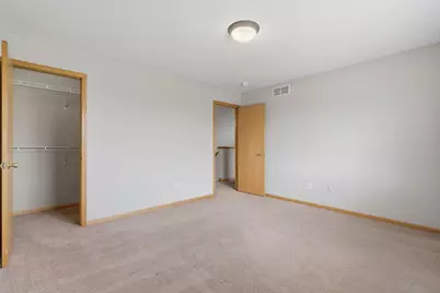 4104 Jarmann Lane, Shakopee, MN 55379 - Photo 15