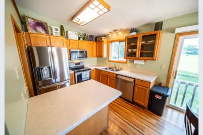 3834 Strathmore Lane SE, Rochester, MN 55904 - Photo 9