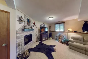 1825 Bayview Dr, Albert Lea, MN 56007 - Photo 13