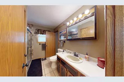 1825 Bayview Drive, Albert Lea, MN 56007 - Photo 7