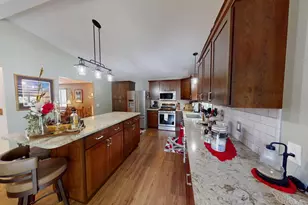 1825 Bayview Dr, Albert Lea, MN 56007 - Photo 7