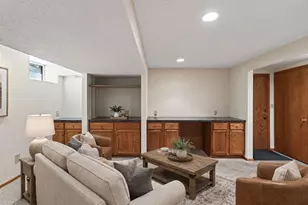 1870 Eagle Ridge Dr, Mendota Heights, MN 55118 - Photo 25