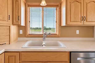 121 Shire Road N, Watkins, MN 55389 - Photo 13