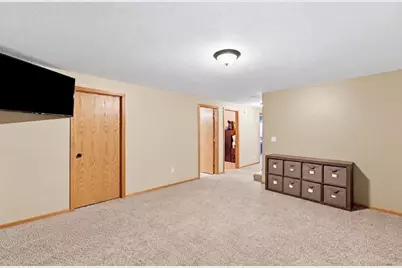 121 Shire Road N, Watkins, MN 55389 - Photo 21