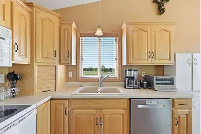121 Shire Road N, Watkins, MN 55389 - Photo 13