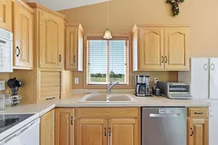 121 Shire Road N, Watkins, MN 55389 - Photo 13