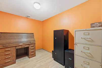 121 Shire Road N, Watkins, MN 55389 - Photo 27