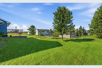 121 Shire Road N, Watkins, MN 55389 - Photo 31