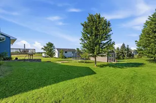 121 Shire Road N, Watkins, MN 55389 - Photo 31