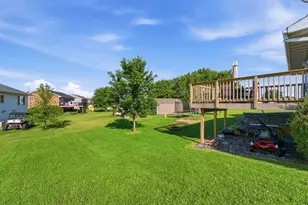 121 Shire Road N, Watkins, MN 55389 - Photo 27
