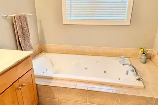 437 Crescent Dr, Albert Lea, MN 56007 - Photo 29