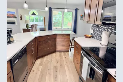 437 Crescent Drive, Albert Lea, MN 56007 - Photo 5