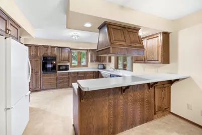 522 Shady Ridge Road NW, Hutchinson, MN 55350 - Photo 7