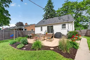 4247 Zenith Ave N, Robbinsdale, MN 55422 - Photo 105