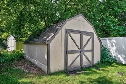 2041 W 65th Street, Excelsior, MN 55331 - Photo 5