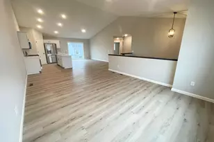 19862 Enfield Ave N, Forest Lake, MN 55025 - Photo 7