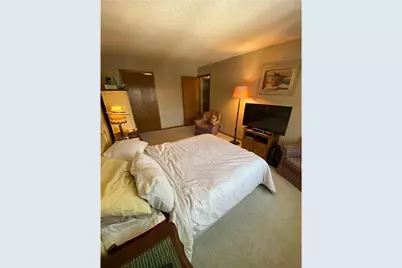 1060 Pond View Court, Vadnais Heights, MN 55127 - Photo 27