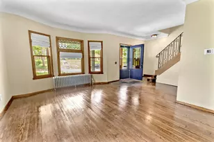 157 Bates Ave, Saint Paul, MN 55106 - Photo 7