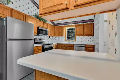 704 24th Street SE, Willmar, MN 56201 - Photo 3